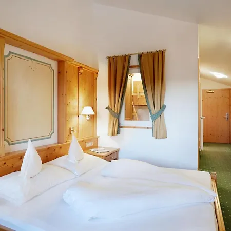 Maria Hotel